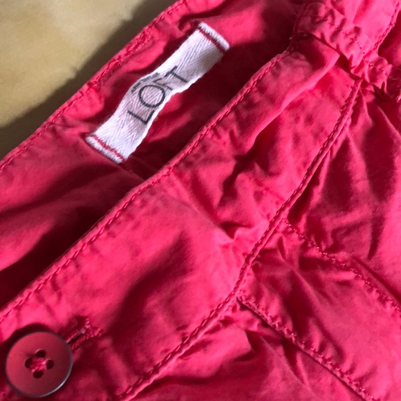 Ann Taylor Loft pants in coral - Picture 2 of 4